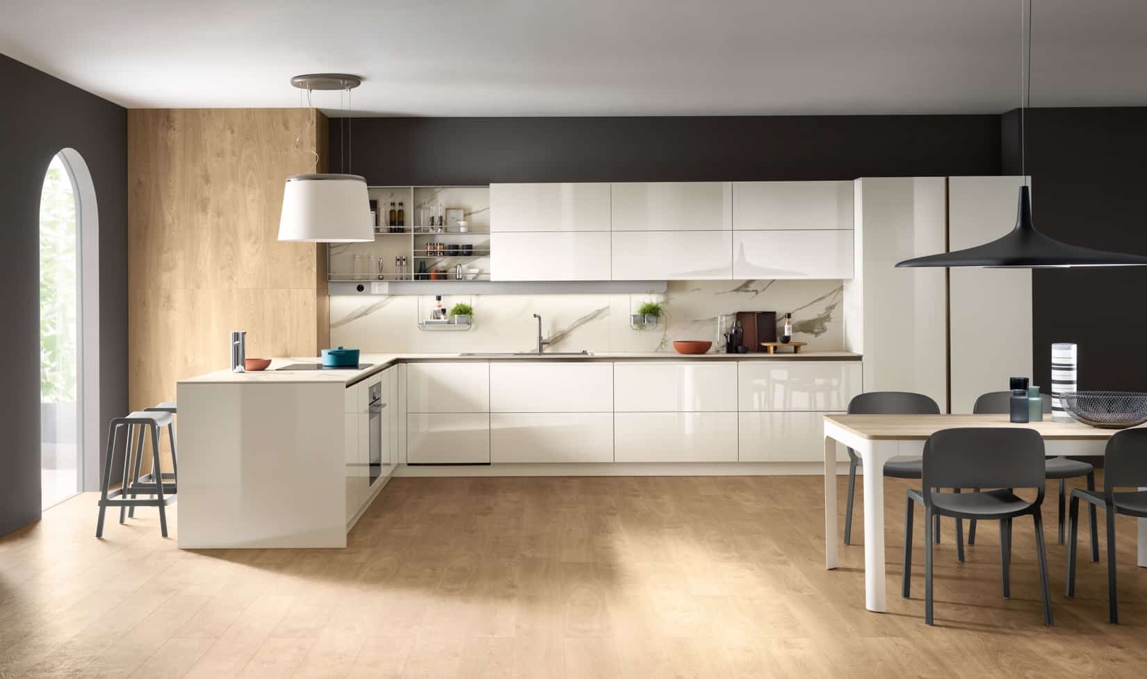 Moderni keittiö vaaleilla sävyillä