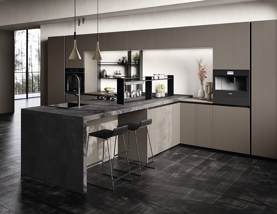 Moderni keittiö mustilla yksityiskohdilla