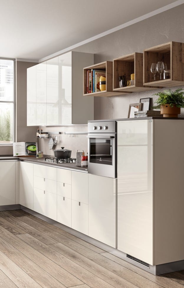 Moderni ja valoisa keittiö